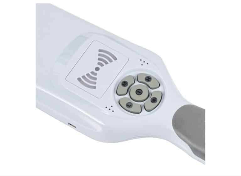 كاشف المعادن: بوابة إلى عالم البحث والاكتشاف